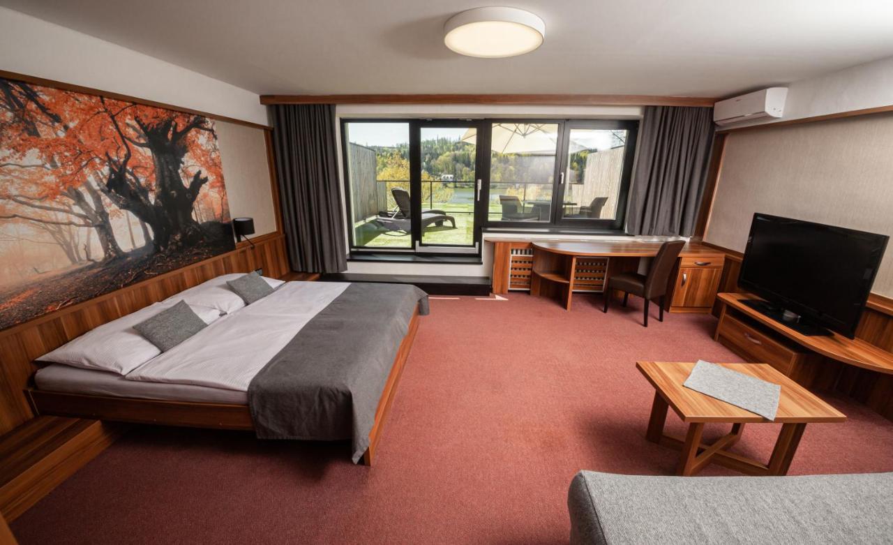 Hotel Kras Jedovnice Extérieur photo