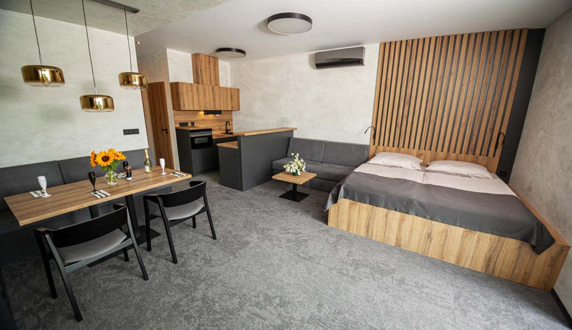 Hotel Kras Jedovnice Extérieur photo