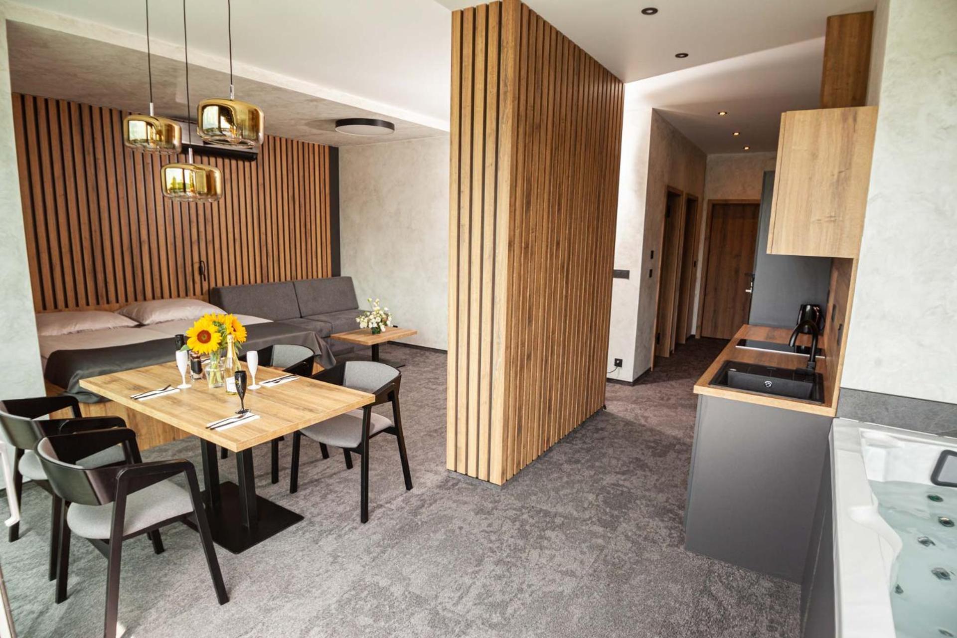 Hotel Kras Jedovnice Extérieur photo