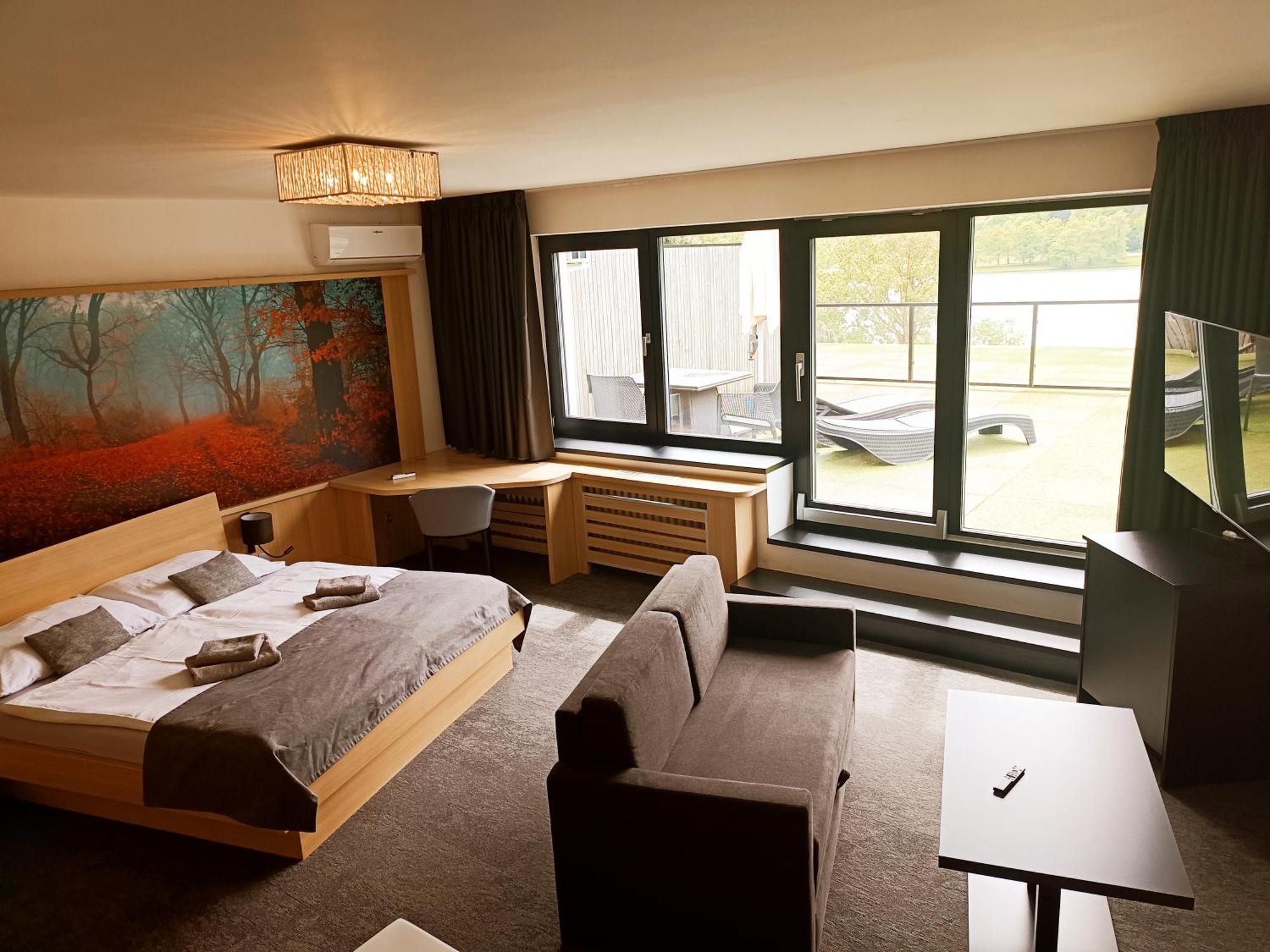 Hotel Kras Jedovnice Extérieur photo