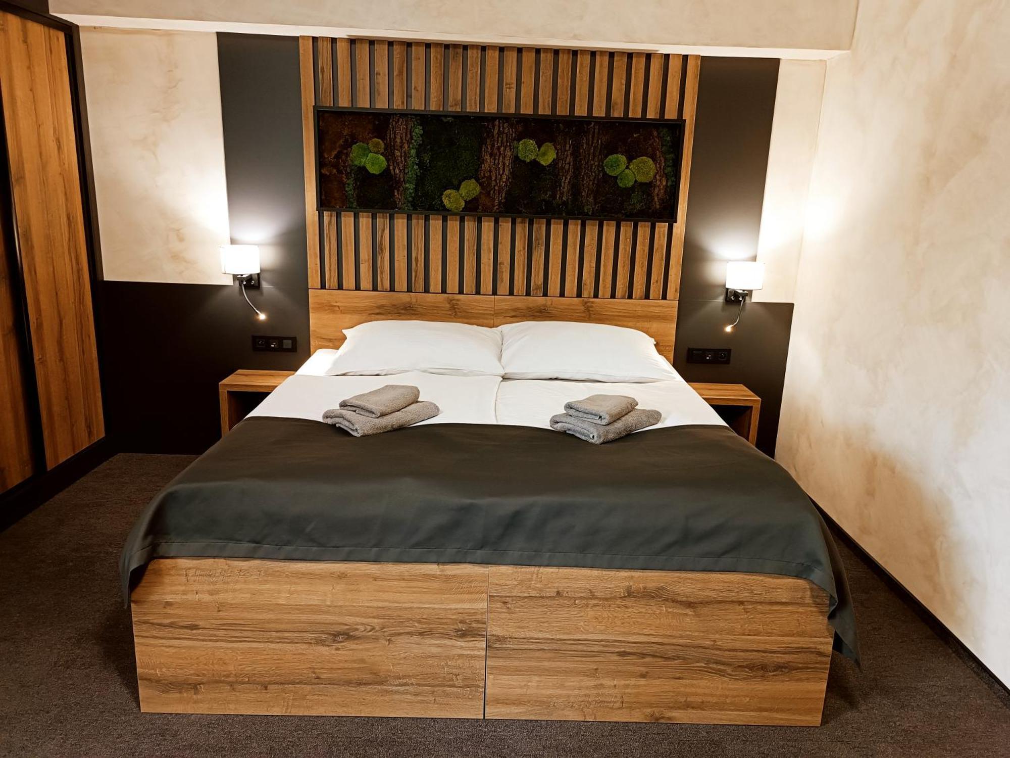 Hotel Kras Jedovnice Extérieur photo